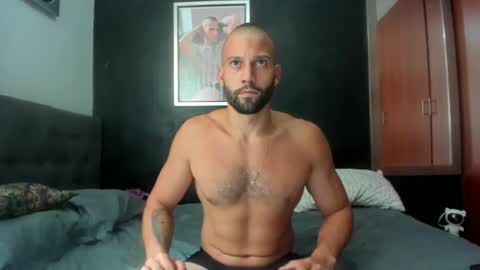 Snapshot of jasonmartiinez chatting on November 8, 2025, 4:51 pm online show from November 8, 2025, 4:51 pm