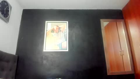 Snapshot of jasonmartiinez chatting on November 10, 2025, 3:33 pm online show from November 10, 2025, 3:33 pm