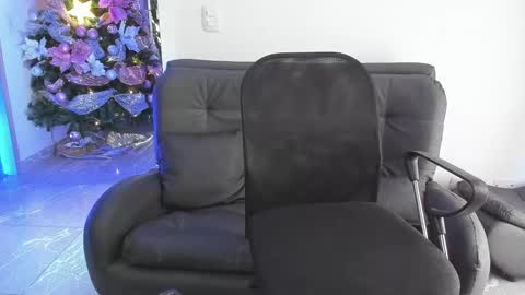 JASPER JONES online show from December 25, 2024, 12:15 pm