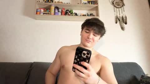 jastinpet online show from October 1, 2025, 9:32 pm