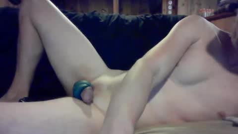 Snapshot of java_z chatting on September 25, 2025, 2:43 pm Java its a nickname from drinking lots of coffee online show from September 25, 2025, 2:43 pm