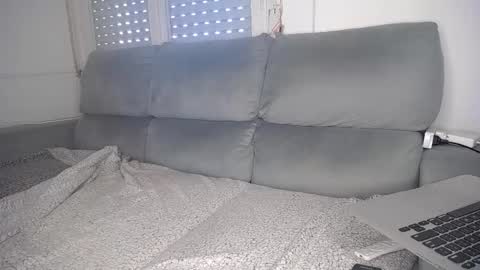 Snapshot of javierandaniel chatting on March 5, 2025, 8:10 pm Javier online show from March 5, 2025, 8:10 pm