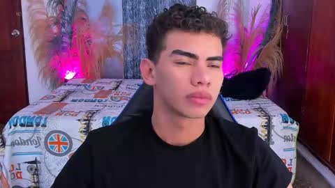 javi15  online show from December 17, 2025, 10:10 am