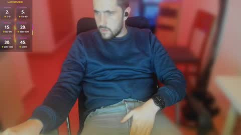 Snapshot of javierduro24 chatting on February 9, 2025, 7:30 pm javierduro24 online show from February 9, 2025, 7:30 pm