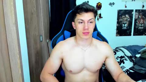 Snapshot of javiersexymann chatting on February 17, 2025, 4:31 am Javier online show from February 17, 2025, 4:31 am