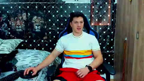 Javier online show from February 20, 2026, 7:03 pm