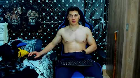 Snapshot of javiersexymann chatting on April 17, 2026, 5:43 am Javier online show from April 17, 2026, 5:43 am