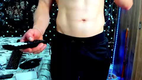 Snapshot of javiersexymann chatting on July 18, 2026, 5:00 am Javier online show from July 18, 2026, 5:00 am