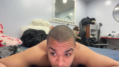 javiSdick online show from February 3, 2026, 10:37 pm