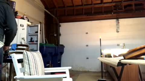 Jaws  online show from September 29, 2025, 5:45 am