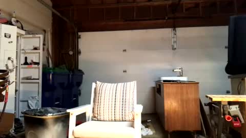 Jaws  online show from October 6, 2025, 4:54 am