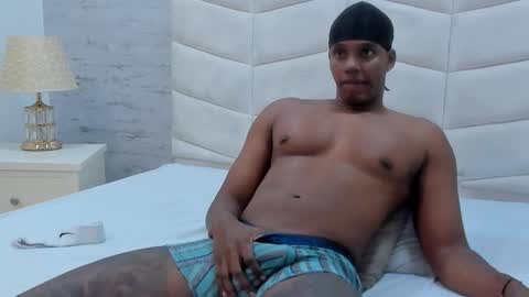 jax black online show from December 17, 2025, 7:20 pm