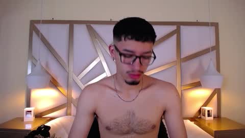 Snapshot of jaxon_carter chatting on November 25, 2025, 9:15 pm jaxon_carter online show from November 25, 2025, 9:15 pm