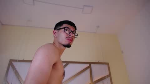 Snapshot of jaxon_carter chatting on December 14, 2025, 1:11 am jaxon_carter online show from December 14, 2025, 1:11 am