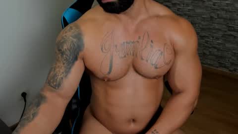 Snapshot of jaxonhunk chatting on December 1, 2025, 9:31 pm JaxonHunk online show from December 1, 2025, 9:31 pm
