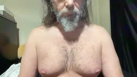 Jaxson online show from November 9, 2025, 9:29 am