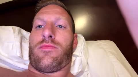 Snapshot of jay33332222 chatting on March 30, 2026, 2:45 am Jay Easy online show from March 30, 2026, 2:45 am