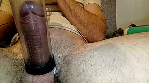 Snapshot of jay_bigcock8 chatting on December 16, 2024, 7:10 pm Jay bigcock online show from December 16, 2024, 7:10 pm