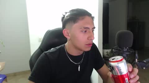 jay online show from November 21, 2025, 3:05 am