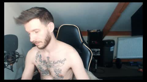 Snapshot of jay_peralta chatting on October 15, 2025, 4:51 pm jay_peralta online show from October 15, 2025, 4:51 pm