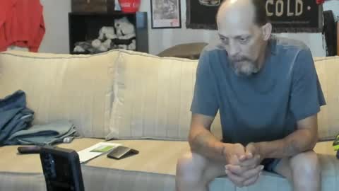 Snapshot of jay_short7863 chatting on July 4, 2026, 7:25 am O F jay short786 online show from July 4, 2026, 7:25 am