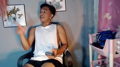 jay_xxx24 online show from April 25, 2026, 8:17 pm