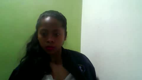jayalydiah online show from October 5, 2025, 4:55 am