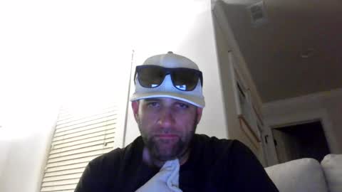 Snapshot of jaybee8112 chatting on July 13, 2026, 7:33 am jaybee8112 online show from July 13, 2026, 7:33 am
