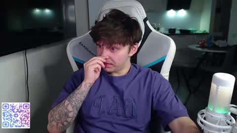 Jayce online show from April 9, 2026, 12:21 pm