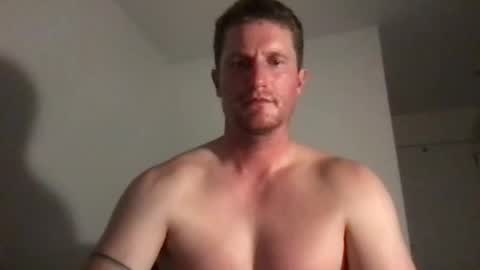 Snapshot of jaycup1989 chatting on November 15, 2025, 3:04 am jaycup1989 online show from November 15, 2025, 3:04 am