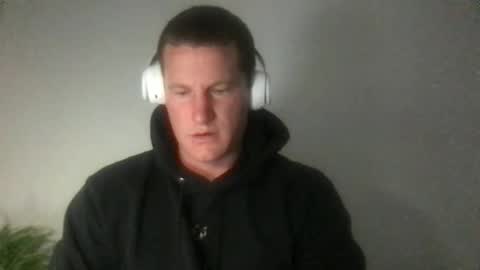 Snapshot of jaycup1989 chatting on May 17, 2026, 11:17 am jaycup1989 online show from May 17, 2026, 11:17 am