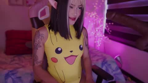 Jayen online show from October 2, 2025, 8:49 pm