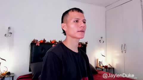 Jaylen and duke online show from October 23, 2025, 11:09 am