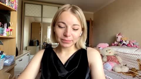 Mira online show from October 15, 2025, 8:03 am