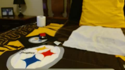 Snapshot of jayscott57 chatting on November 1, 2025, 7:05 pm Jay online show from November 1, 2025, 7:05 pm