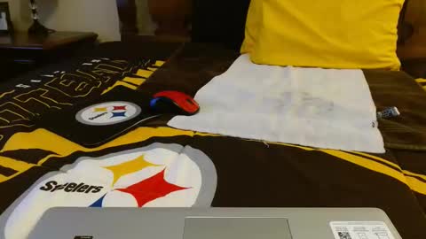 Snapshot of jayscott57 chatting on November 9, 2025, 7:34 pm Jay online show from November 9, 2025, 7:34 pm