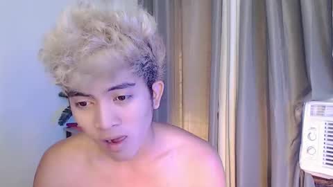Snapshot of jaysee_hugecox chatting on May 28, 2026, 1:14 am jaysee_hugecox online show from May 28, 2026, 1:14 am