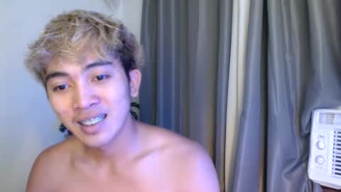 Snapshot of jaysee_hugecox chatting on May 31, 2026, 7:59 am jaysee_hugecox online show from May 31, 2026, 7:59 am
