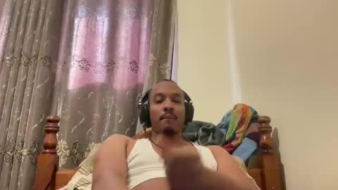 Snapshot of jaysmooth987 chatting on February 21, 2025, 6:04 pm jaysmooth987 online show from February 21, 2025, 6:04 pm