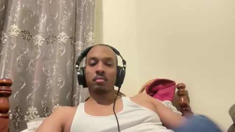 Snapshot of jaysmooth987 chatting on October 23, 2025, 12:54 am jaysmooth987 online show from October 23, 2025, 12:54 am