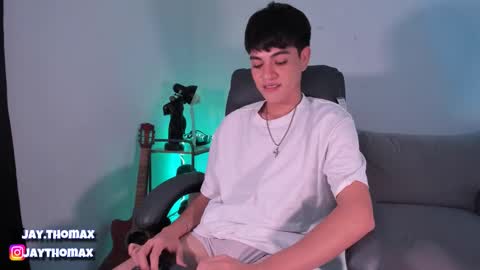 Snapshot of jaythomax chatting on February 7, 2025, 9:04 pm jaythomax online show from February 7, 2025, 9:04 pm