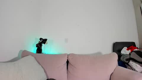 Snapshot of jaythomax chatting on February 13, 2025, 10:22 pm jaythomax online show from February 13, 2025, 10:22 pm