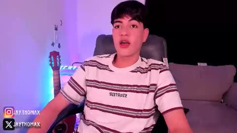 Snapshot of jaythomax chatting on September 9, 2025, 12:54 am jaythomax online show from September 9, 2025, 12:54 am