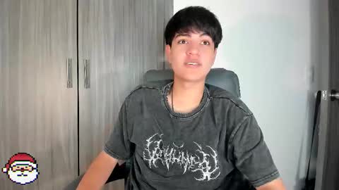 jaythomax online show from December 20, 2025, 9:44 pm