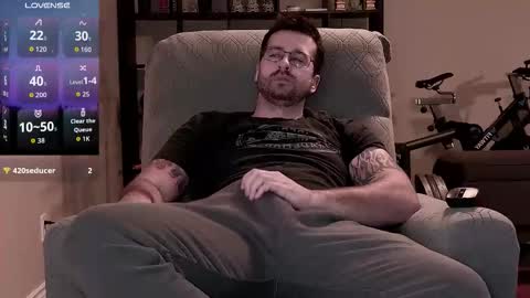 jayxcee OFFICIAL online show from November 15, 2025, 2:31 am