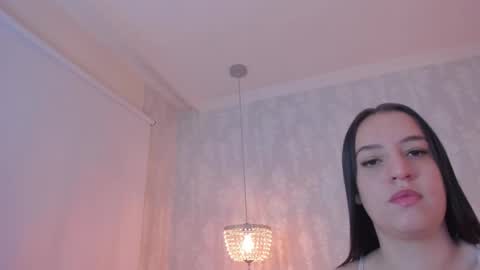 Snapshot of jazlin_angels chatting on December 4, 2025, 7:17 am JAZLIN ANGELS online show from December 4, 2025, 7:17 am