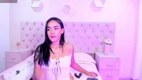 Snapshot of jazminrusso_ chatting on April 3, 2026, 5:16 am Jazminrusso online show from April 3, 2026, 5:16 am