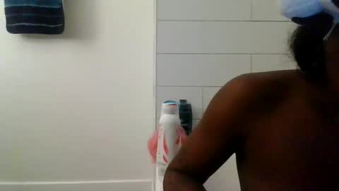 Snapshot of jazzystelo0 chatting on October 15, 2025, 6:02 am Jazzystelo online show from October 15, 2025, 6:02 am