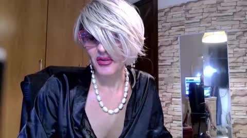 Snapshot of jbisex chatting on September 15, 2025, 11:05 pm Jbisex online show from September 15, 2025, 11:05 pm