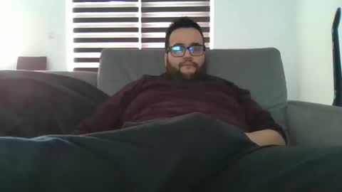 Snapshot of jbon23 chatting on February 10, 2025, 12:29 pm Josbon23 online show from February 10, 2025, 12:29 pm